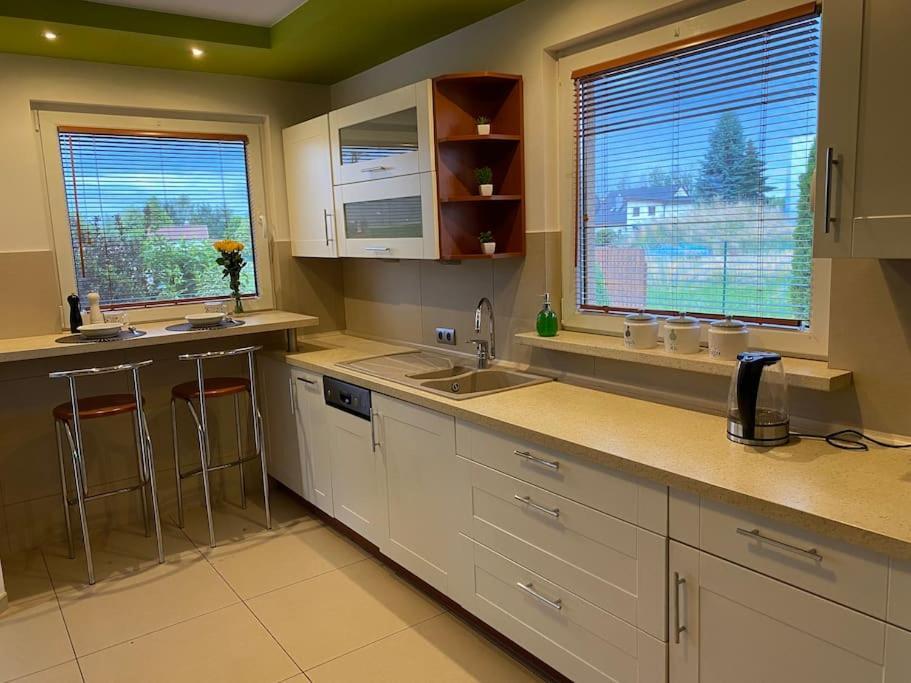 4 Bedroom Family House With Access To A Hot Tub Goczałkowice-Zdrój Esterno foto