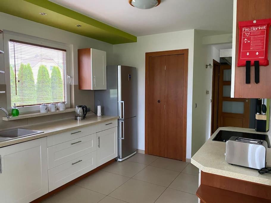 4 Bedroom Family House With Access To A Hot Tub Goczałkowice-Zdrój Esterno foto